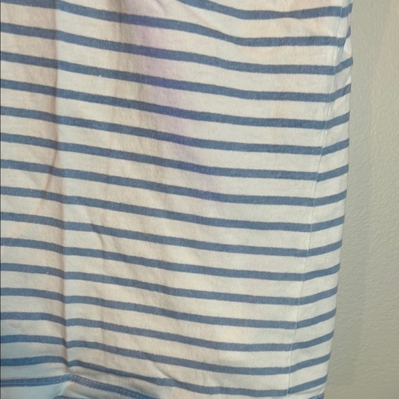 White and Blue Short Sleeve Tee with Floral Design - Picture 5 of 7